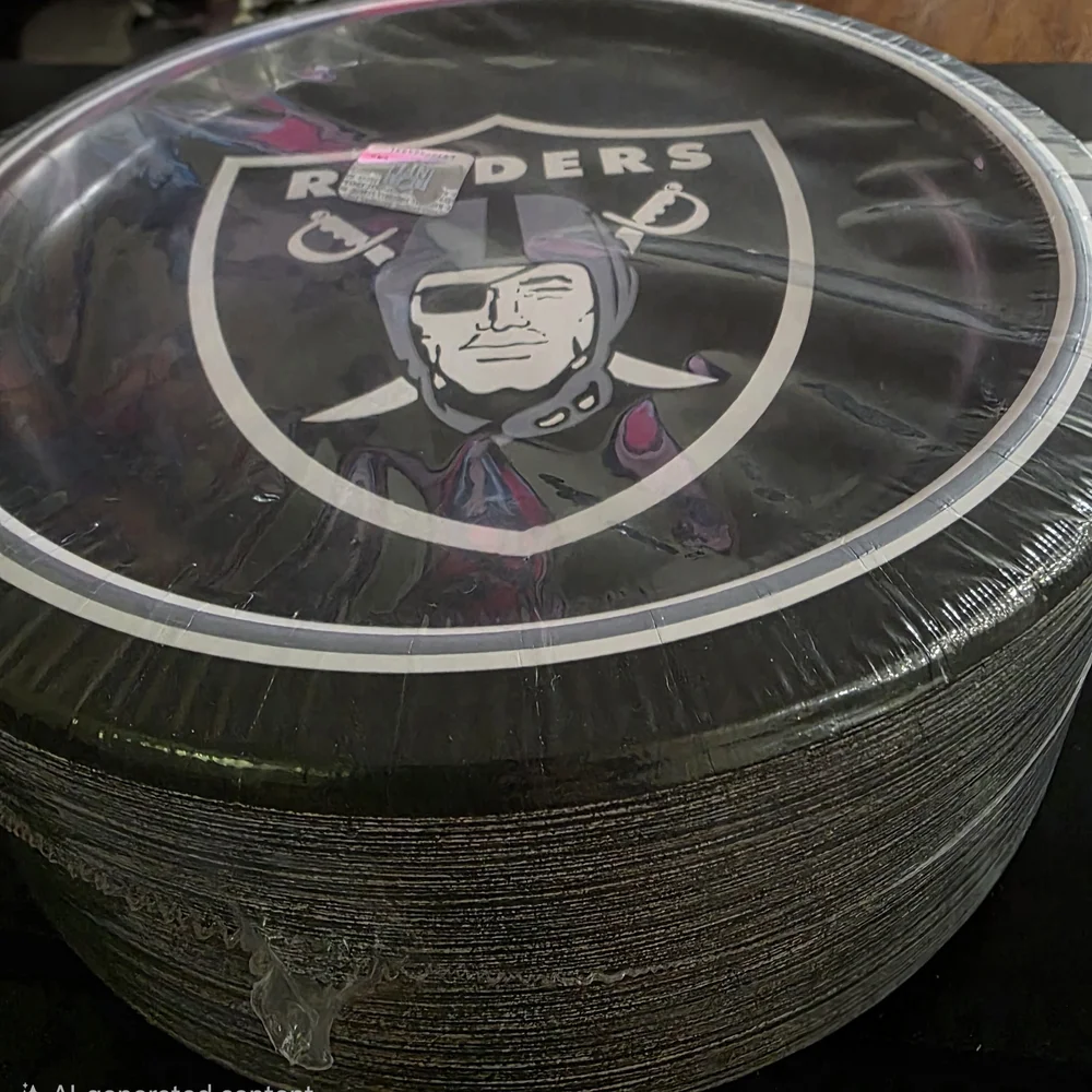 Raiders Black Party Plates 85 count